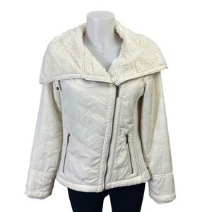 PRANA Womens
Cozy Fleece Lined Diva Puffer Jacket
Asymmetric Zip
High Neck - XS